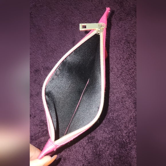 Beautiful Fashioned Pink Zippered Envelope/Makeup/Travel Bag - Picture 5 of 7